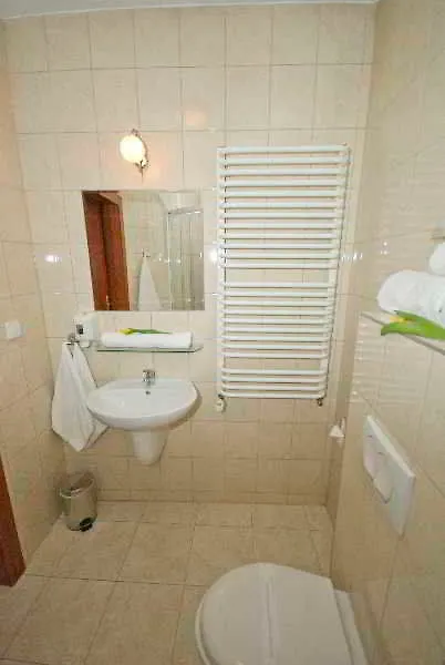 *** Hotel H6 Major Aparthotel Travel & Business, Free Parking Krakow Poland
